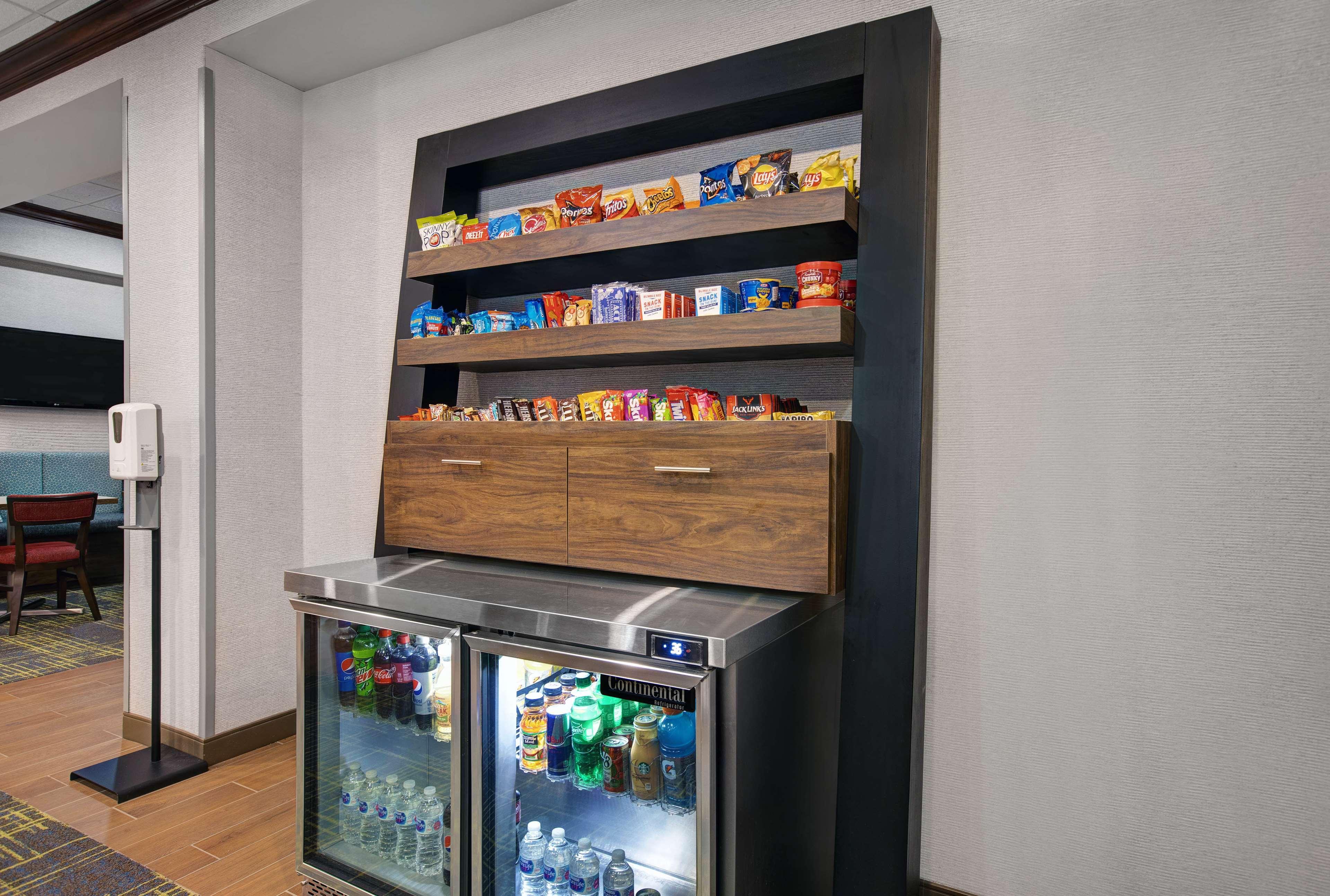 Hampton Inn Keokuk Екстер'єр фото